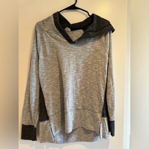 lightweight sweatshirt